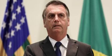 Jair Bolsonaro es acusado por intento de golpe de Estado contra Lula