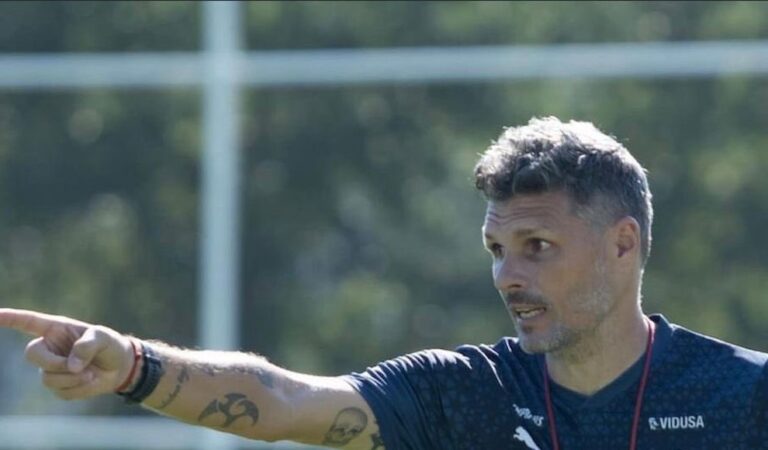 Fernando ‘Tano’ Ortíz es el nuevo director técnico del Santos Laguna Fernando ‘Tano’ Ortíz es el nuevo director técnico del Santos Laguna