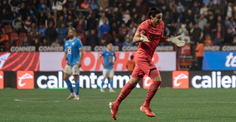 Xolos golea al Cruz Azul y América le mete 2 al Toluca
