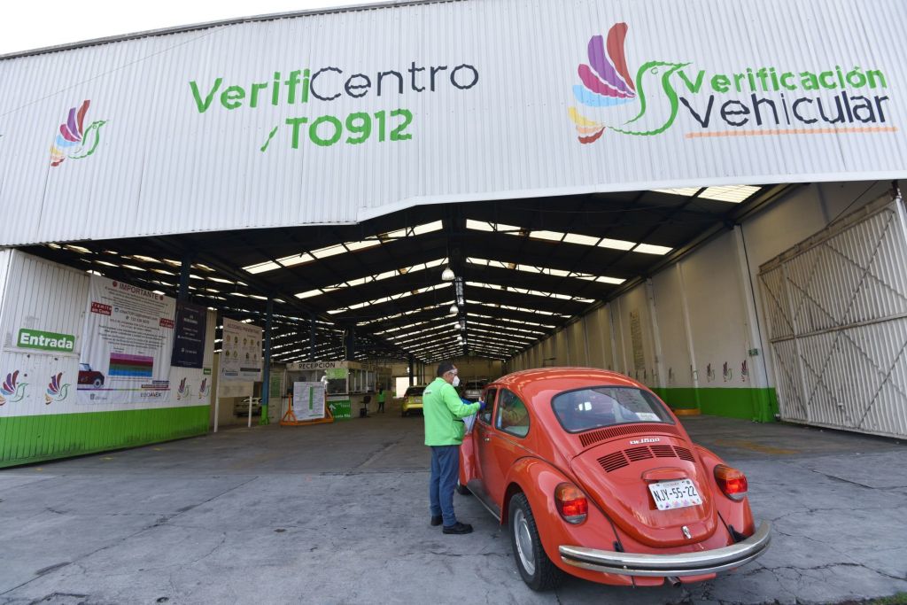 No se les pase: Estos son los autos que se deben verificar en septiembre