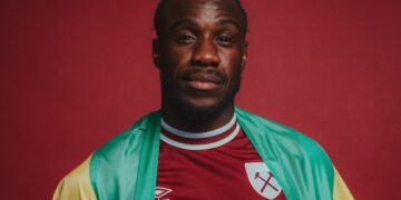 Michail Antonio, delantero del West Ham, sufre un grave accidente de auto