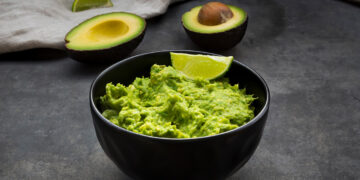 Guacamole gana premio al tercer mejor untable del mundo, ¿qué platillos le ganaron?