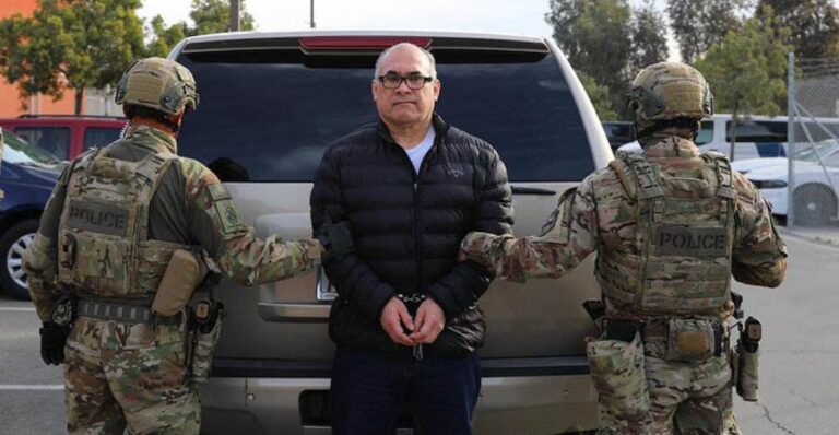 Estados Unidos entrega al fundador de Los Zetas a México