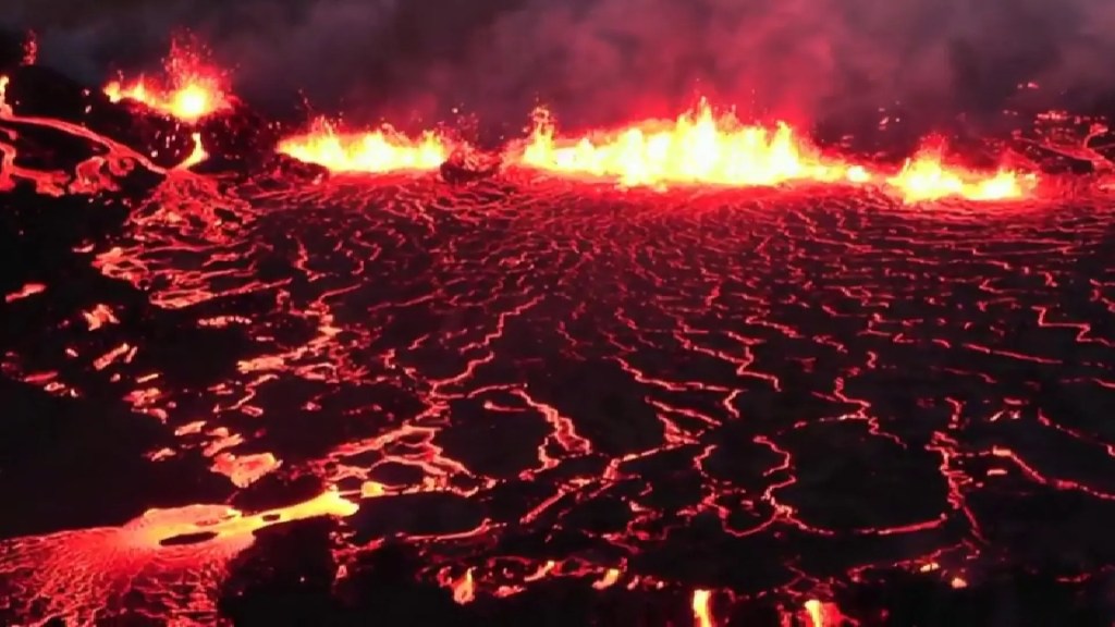 Científicos alertan sobre una inminente erupción volcánica masiva que podría arrasar ciudades enteras 3 Científicos alertan sobre una inminente erupción volcánica masiva que podría arrasar ciudades enteras