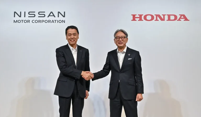 Es oficial: Nissan y Honda quieren fusionarse y formar al tercer fabricante de automóviles más grande