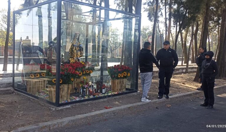 Altar a Satanás y Santa Muerte en Churubusco… autoridades lo retiran Altar a Satanás y Santa Muerte en Churubusco… autoridades lo retiran