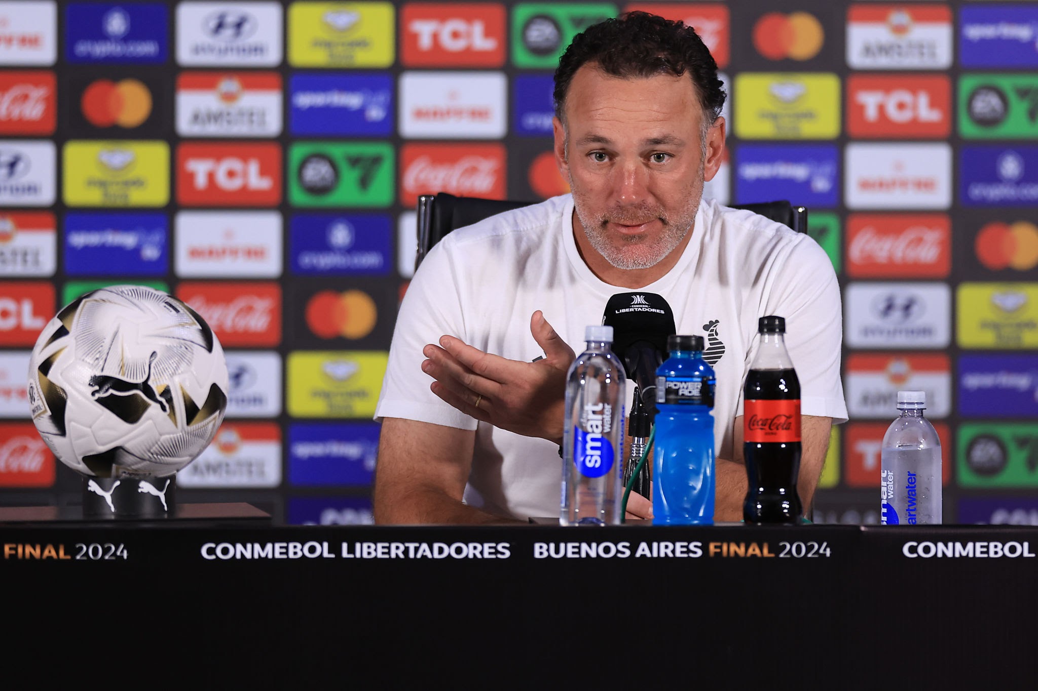 Gabriel Milito, entrenador