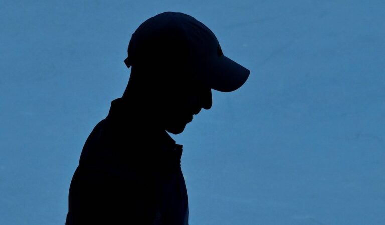 Novak Djokovic se retira por lesión de semifinal del Australian Open 2025 Novak Djokovic se retira por lesión de semifinal del Australian Open 2025