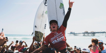 Alan Cleland será el primer surfista mexicano en competir en el Championship Tour