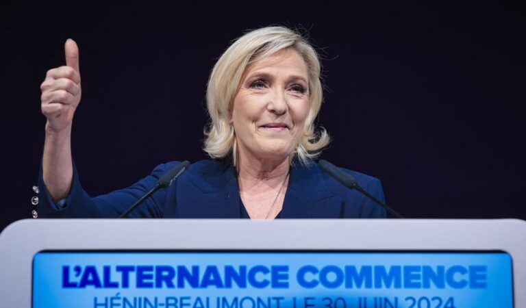 Líder de extrema derecha en Francia es inhabilitada y no podrá candidatearse a la presidencia
