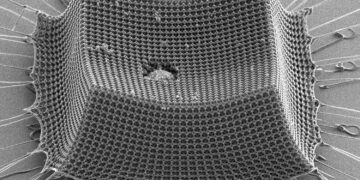 Desarrollan un material ultraligero que resiste impactos supersónicos