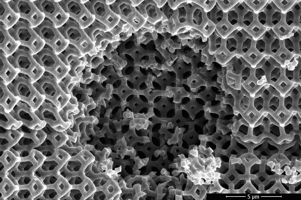 Desarrollan un material ultraligero que resiste impactos supersónicos 1 Desarrollan un material ultraligero que resiste impactos supersónicos
