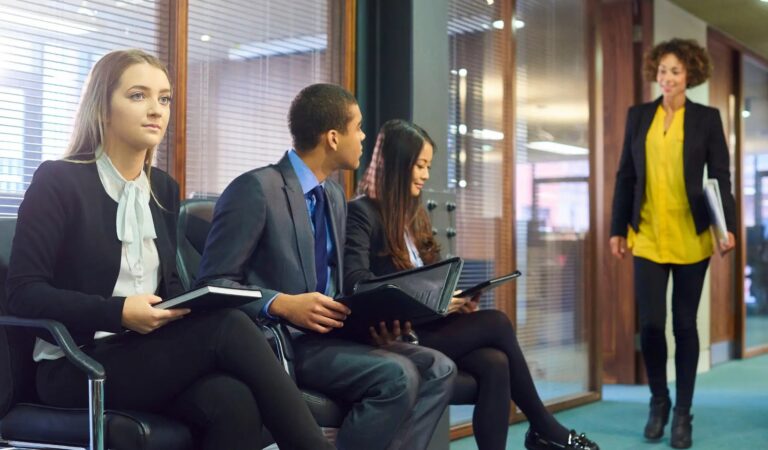 10 prompts que transforman tu búsqueda laboral